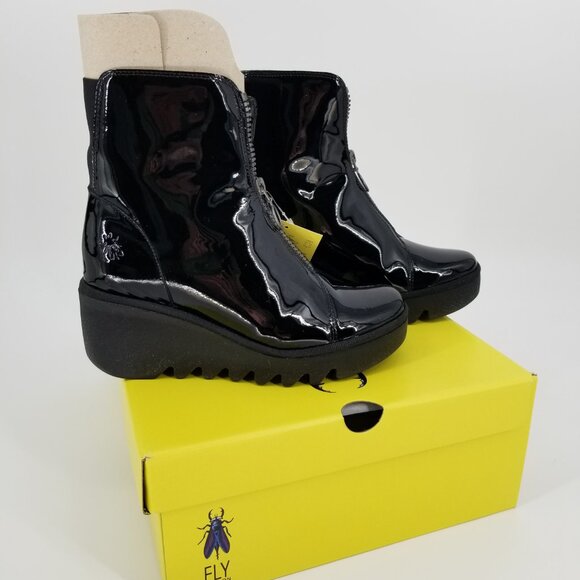 NWY Fly London Patent Leather Zip Front Ankle Boots 37, Goth, Grunge, Whimsigoth - Picture 3 of 12
